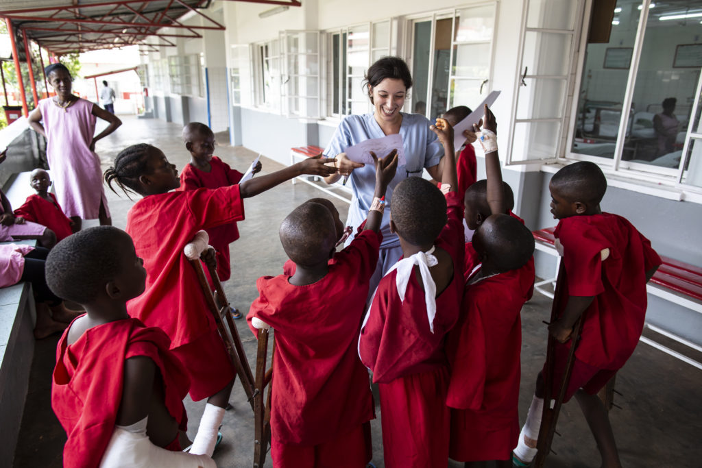 Taking things ‘small small’ sometimes makes you happier than you think. I’m certain, because I’ve felt it myself. I’ve spent so many days in Sierra Leone seeing people who are much happier than me, than us in Europe. They have barely anything, yet they’ve given me so much.